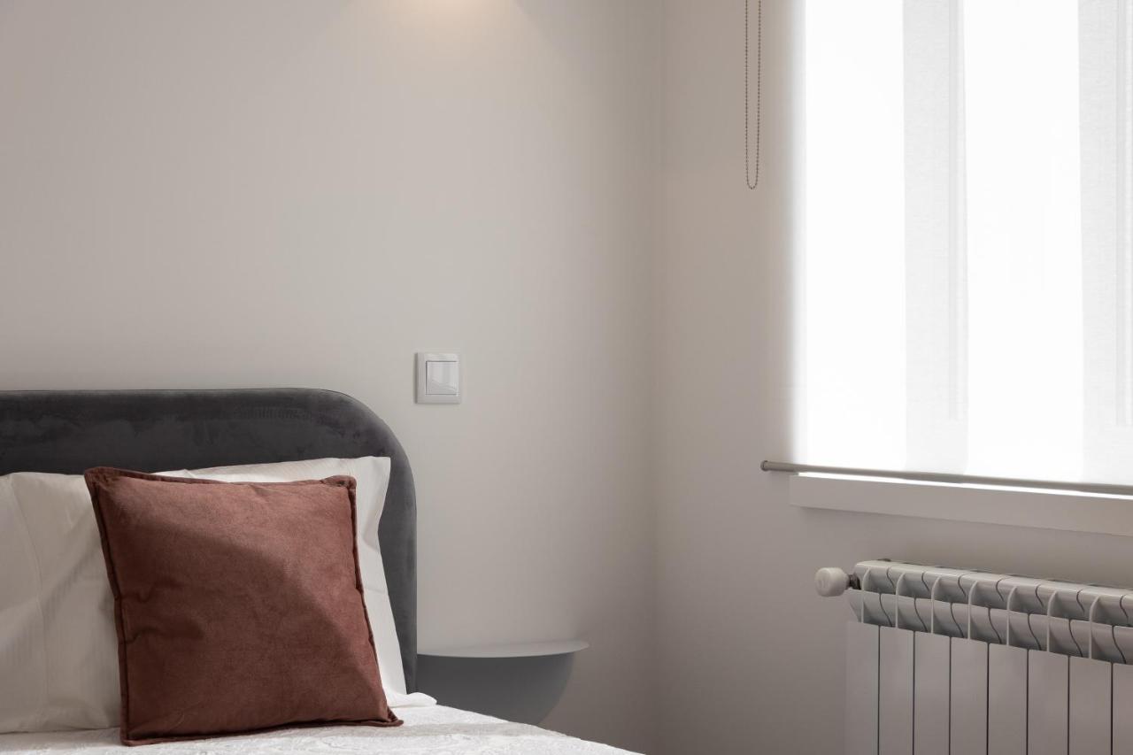 Dona Emilia Guest House & Studio Apartment Building Виана до Кастело Екстериор снимка