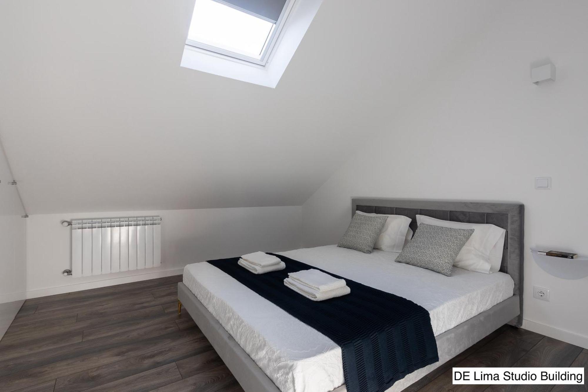 Dona Emilia Guest House & Studio Apartment Building Виана до Кастело Екстериор снимка