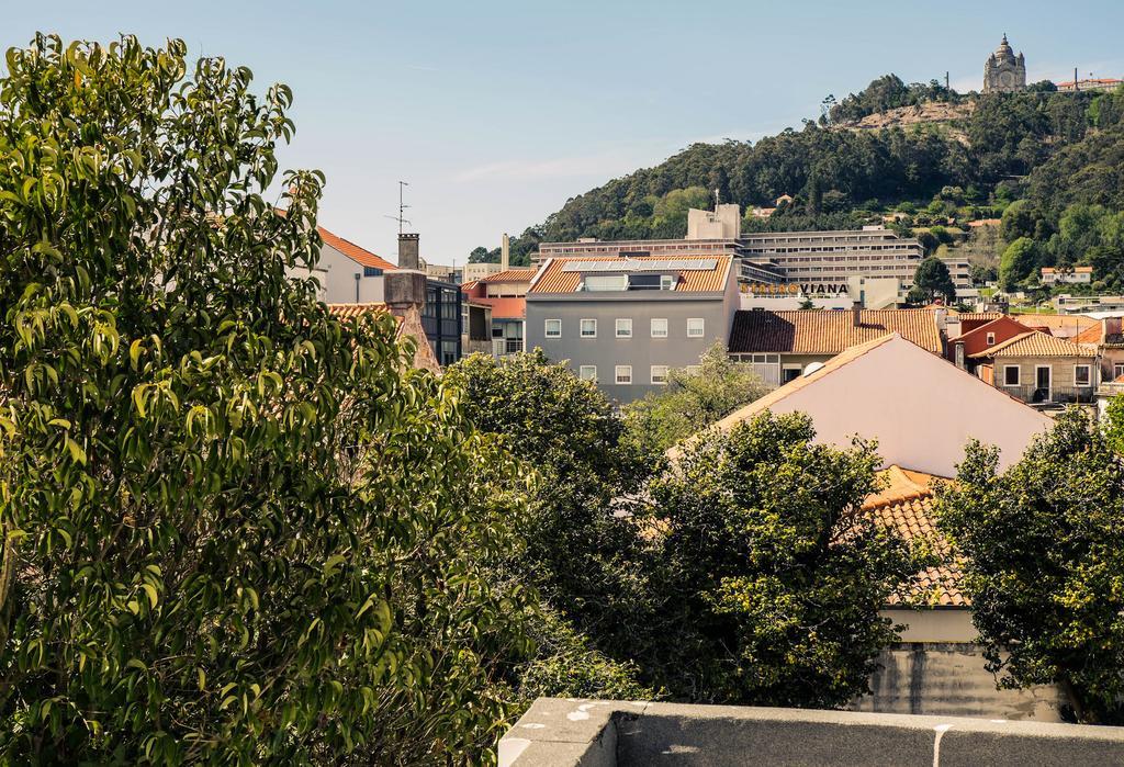 Dona Emilia Guest House & Studio Apartment Building Виана до Кастело Екстериор снимка