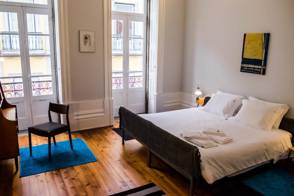 Dona Emilia Guest House & Studio Apartment Building Виана до Кастело Екстериор снимка
